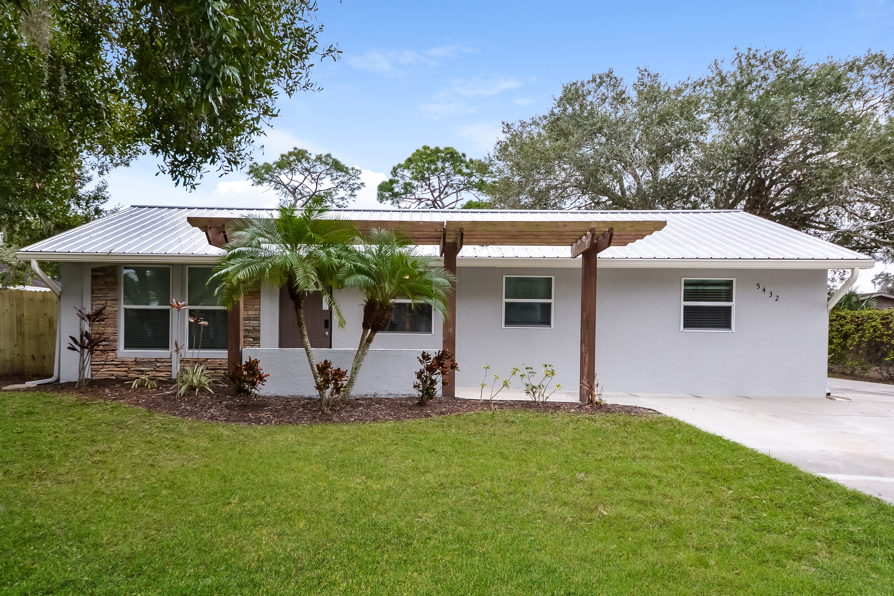 5432 Kensington St Sarasota, FL 34232